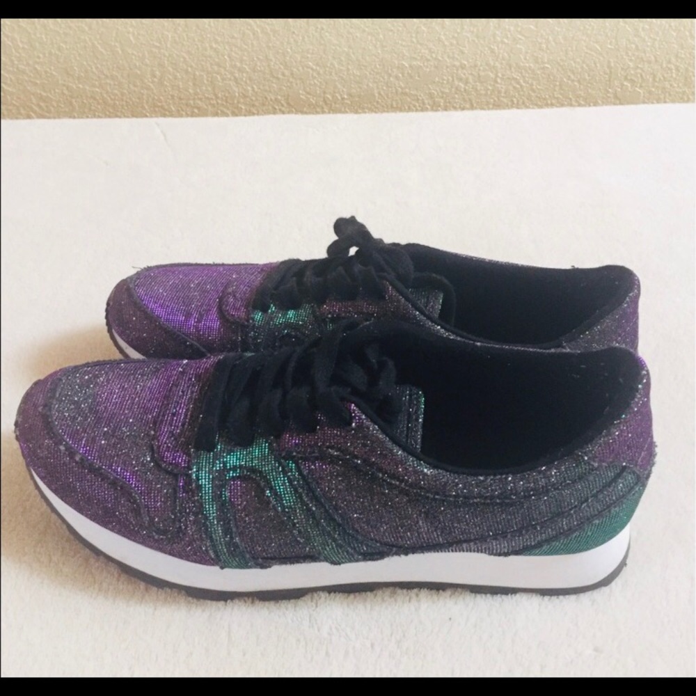ALDO iridescent glittery sneakers size 8